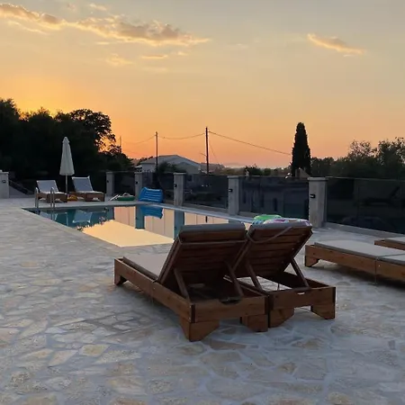 Sfakeras Grand Residences Σπίτι διακοπών Sfakerá